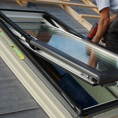 Dachfenstereinbau - Hanse Dachdeckerei